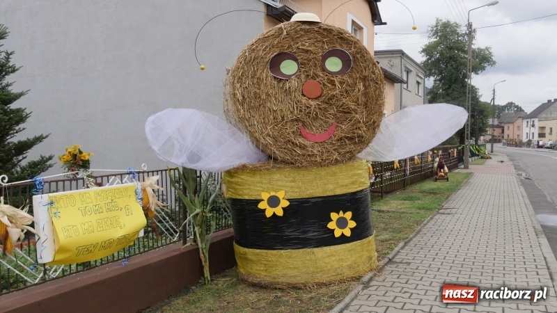 Zdjęcie w galerii na portalu naszraciborz.pl: Najpiękniejsze zagrody dożynkowe w Krzanowicach  wiadomości z regionu