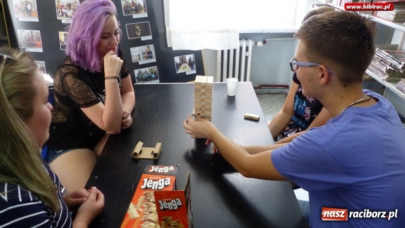Zdjęcie w galerii na portalu naszraciborz.pl: Planszówki robią furorę w raciborskiej bibliotece  wiadomości z regionu