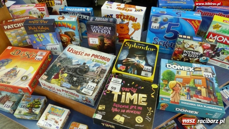 Zdjęcie w galerii na portalu naszraciborz.pl: Planszówki robią furorę w raciborskiej bibliotece  wiadomości z regionu