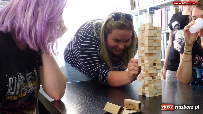 Zdjęcie w galerii na portalu naszraciborz.pl: Planszówki robią furorę w raciborskiej bibliotece  wiadomości z regionu