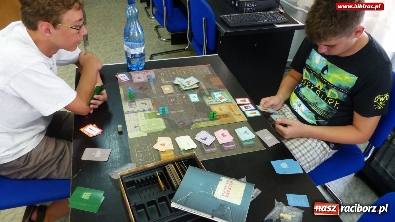 Zdjęcie w galerii na portalu naszraciborz.pl: Planszówki robią furorę w raciborskiej bibliotece  wiadomości z regionu