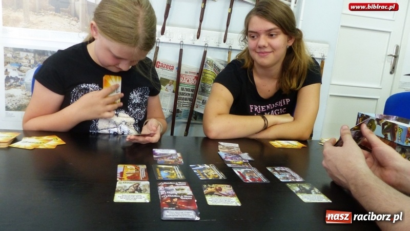 Zdjęcie w galerii na portalu naszraciborz.pl: Planszówki robią furorę w raciborskiej bibliotece  wiadomości z regionu