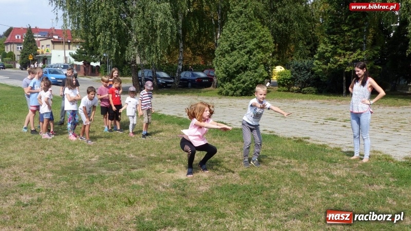 Zdjęcie w galerii na portalu naszraciborz.pl: Lato z biblioteką. Wtorek z bajką japońską wiadomości z regionu