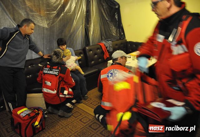 Zdjęcie w galerii na portalu naszraciborz.pl: Medycy ratowali dziecko z gorączką wiadomości z regionu