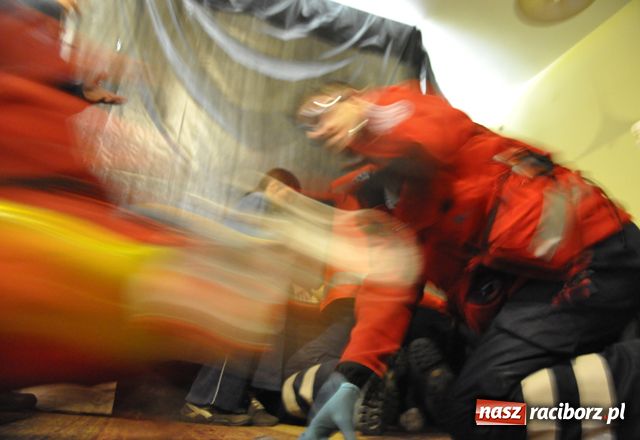 Zdjęcie w galerii na portalu naszraciborz.pl: Medycy ratowali dziecko z gorączką wiadomości z regionu