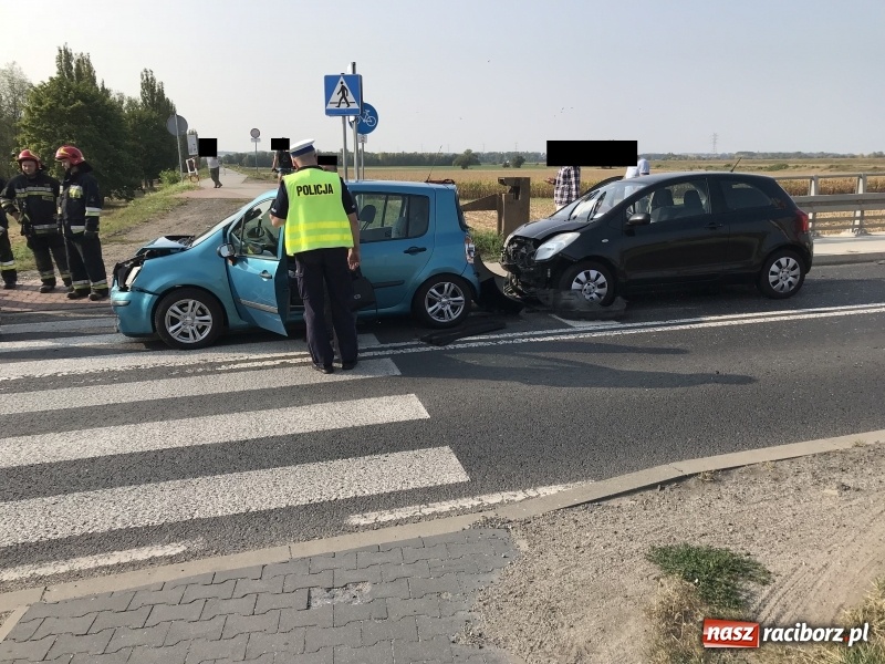 Zdjęcie w galerii na portalu naszraciborz.pl: Dwa zderzenia na mostach na Uldze zakorkowały Racibórz FOTO wiadomości z regionu