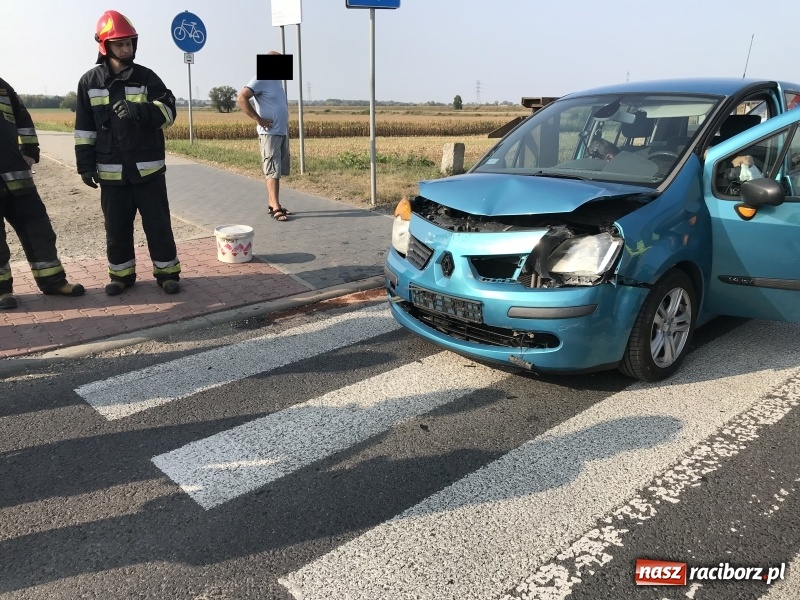 Zdjęcie w galerii na portalu naszraciborz.pl: Dwa zderzenia na mostach na Uldze zakorkowały Racibórz FOTO wiadomości z regionu