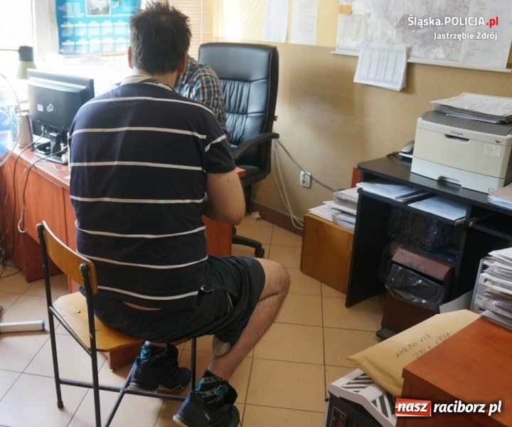 Zdjęcie w galerii na portalu naszraciborz.pl: Transgraniczny pościg. 29-latek miał środki odurzające i broń gazową  wiadomości z regionu