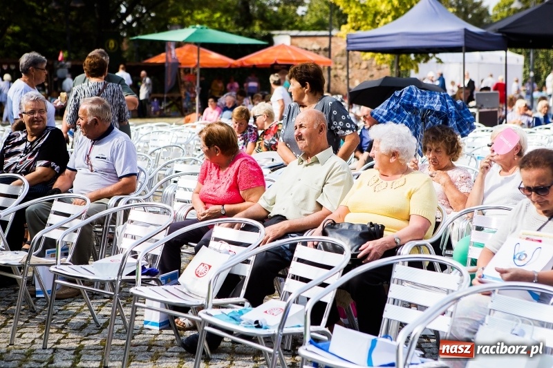 Zdjęcie w galerii na portalu naszraciborz.pl: Śląskie Senioralia tym razem w Raciborzu  wiadomości z regionu