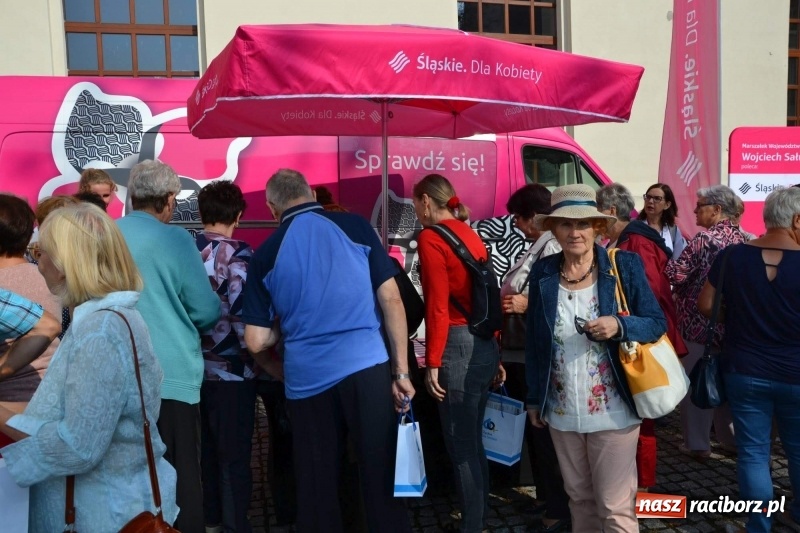 Zdjęcie w galerii na portalu naszraciborz.pl: Śląskie Senioralia tym razem w Raciborzu  wiadomości z regionu