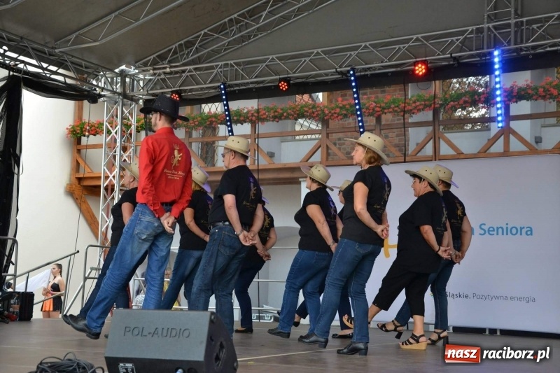 Zdjęcie w galerii na portalu naszraciborz.pl: Śląskie Senioralia tym razem w Raciborzu  wiadomości z regionu