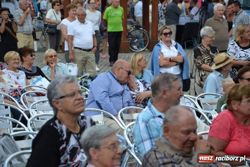 Zdjęcie w galerii na portalu naszraciborz.pl: Śląskie Senioralia tym razem w Raciborzu  wiadomości z regionu