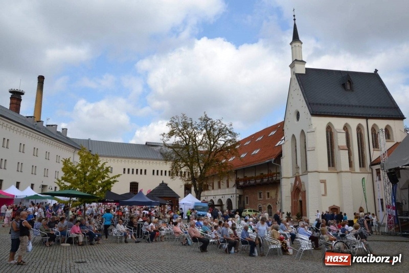 Zdjęcie w galerii na portalu naszraciborz.pl: Śląskie Senioralia tym razem w Raciborzu  wiadomości z regionu
