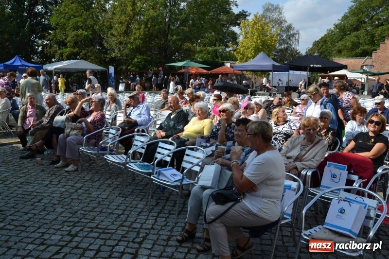 Zdjęcie w galerii na portalu naszraciborz.pl: Śląskie Senioralia tym razem w Raciborzu  wiadomości z regionu