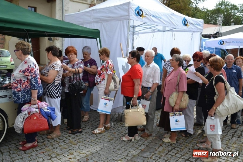Zdjęcie w galerii na portalu naszraciborz.pl: Śląskie Senioralia tym razem w Raciborzu  wiadomości z regionu