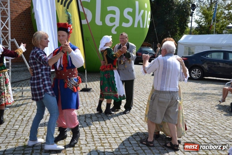 Zdjęcie w galerii na portalu naszraciborz.pl: Śląskie Senioralia tym razem w Raciborzu  wiadomości z regionu