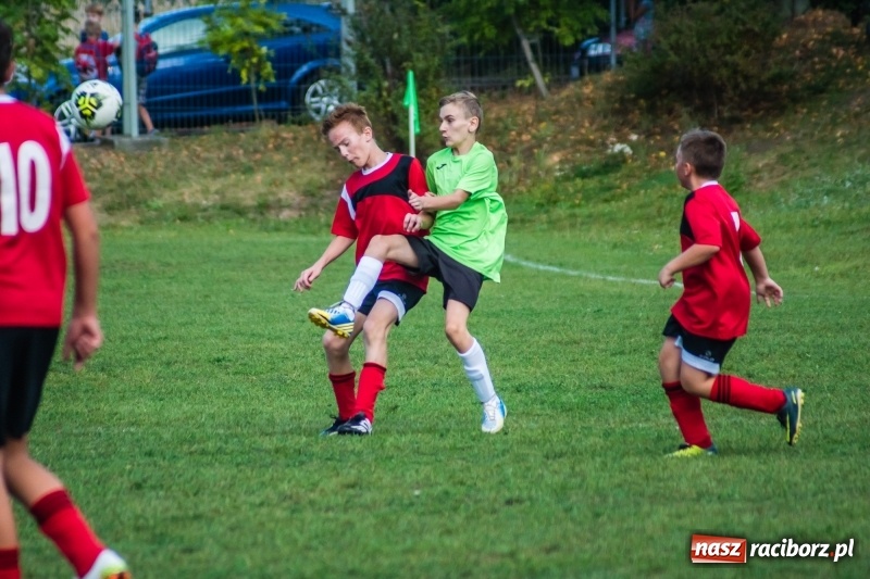 Zdjęcie w galerii na portalu naszraciborz.pl: Trampkarze zainaugurowali sezon. Komplet punktów pojechał do Cyprzanowa wiadomości z regionu