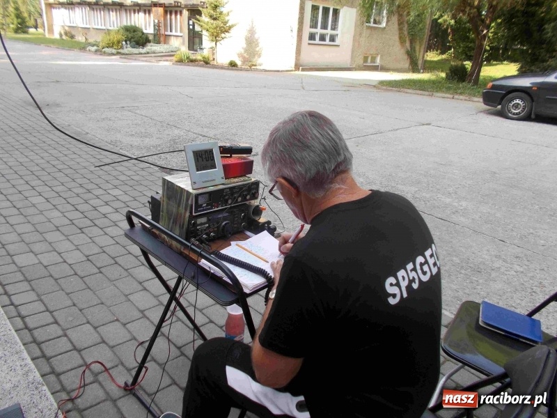Zdjęcie w galerii na portalu naszraciborz.pl: Ekspedycja Gorzyce. Krótkofalowcy z Raciborza uczcili grafa von Arco  wiadomości z regionu