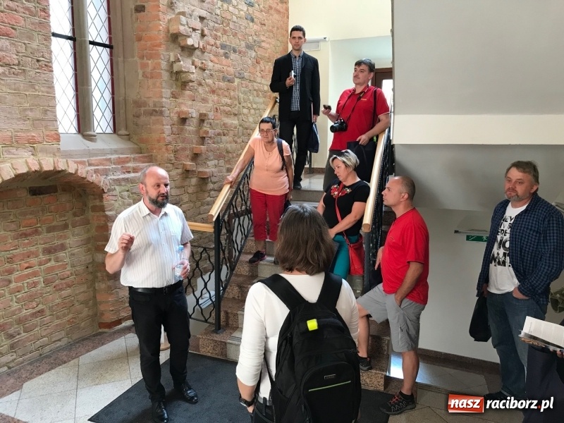 Zdjęcie w galerii na portalu naszraciborz.pl: Branża turystyczna poznaje walory Ziemi Raciborskiej wiadomości z regionu