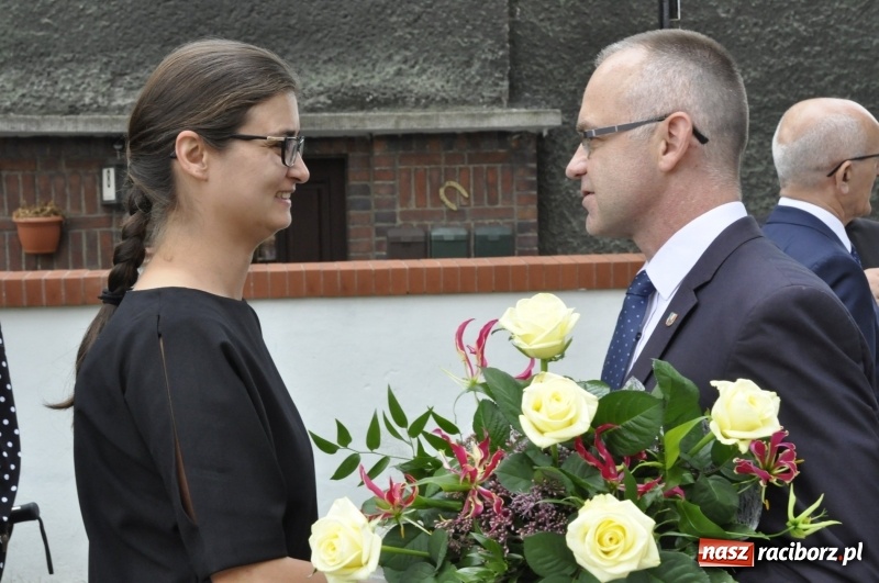 Zdjęcie w galerii na portalu naszraciborz.pl: W Raciborzu rozpoczęło działalność Diecezjalne Liceum Ogólnokształcące  wiadomości z regionu