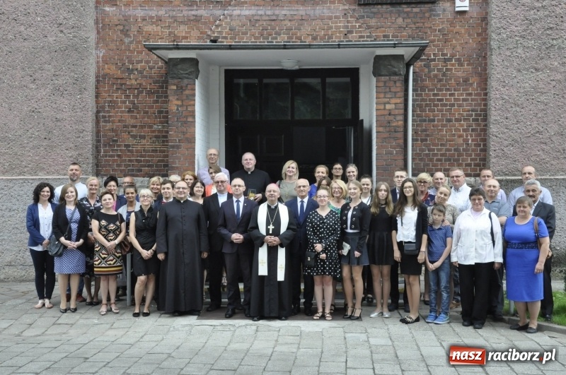 Zdjęcie w galerii na portalu naszraciborz.pl: W Raciborzu rozpoczęło działalność Diecezjalne Liceum Ogólnokształcące  wiadomości z regionu