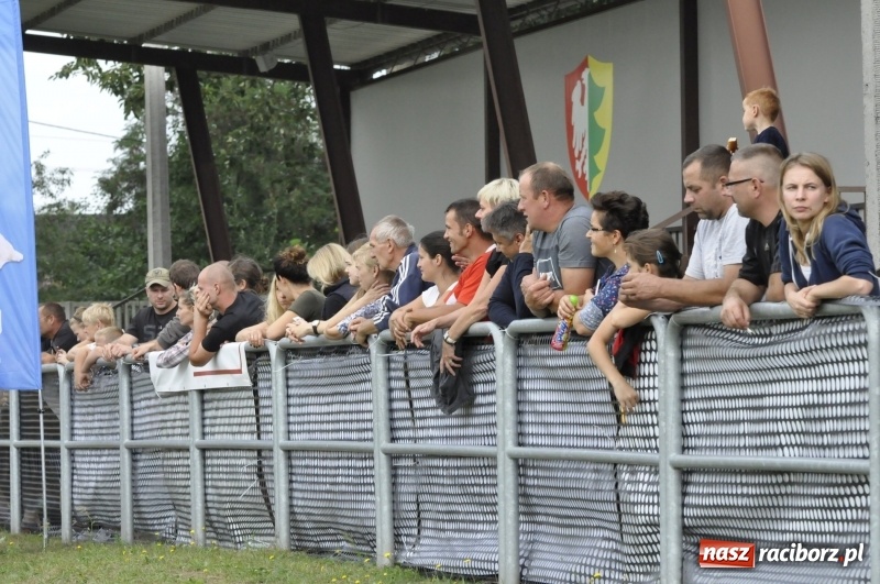 Zdjęcie w galerii na portalu naszraciborz.pl: Miłośnicy psów zjechali do Nędzy. Dwudniowe zmagania w mondioringu  wiadomości z regionu