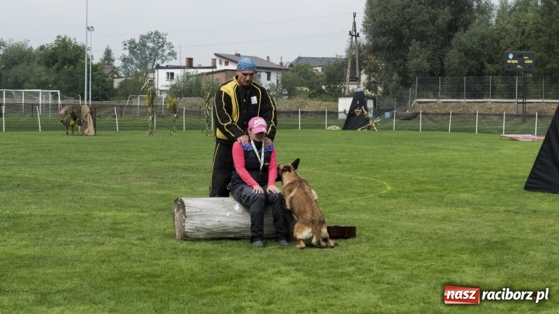 Zdjęcie w galerii na portalu naszraciborz.pl: Miłośnicy psów zjechali do Nędzy. Dwudniowe zmagania w mondioringu  wiadomości z regionu