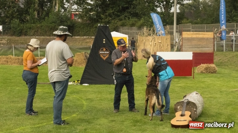 Zdjęcie w galerii na portalu naszraciborz.pl: Miłośnicy psów zjechali do Nędzy. Dwudniowe zmagania w mondioringu  wiadomości z regionu