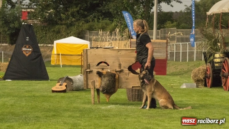 Zdjęcie w galerii na portalu naszraciborz.pl: Miłośnicy psów zjechali do Nędzy. Dwudniowe zmagania w mondioringu  wiadomości z regionu