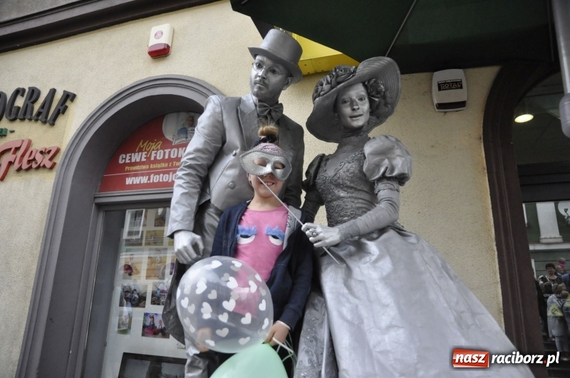 Zdjęcie w galerii na portalu naszraciborz.pl: FRU znów zapełniło raciborską starówkę FOTO i WIDEO wiadomości z regionu