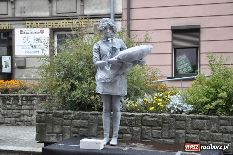 Zdjęcie w galerii na portalu naszraciborz.pl: FRU znów zapełniło raciborską starówkę FOTO i WIDEO wiadomości z regionu