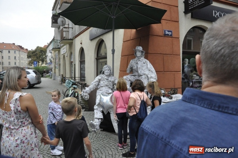 Zdjęcie w galerii na portalu naszraciborz.pl: FRU znów zapełniło raciborską starówkę FOTO i WIDEO wiadomości z regionu