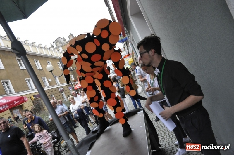 Zdjęcie w galerii na portalu naszraciborz.pl: FRU znów zapełniło raciborską starówkę FOTO i WIDEO wiadomości z regionu