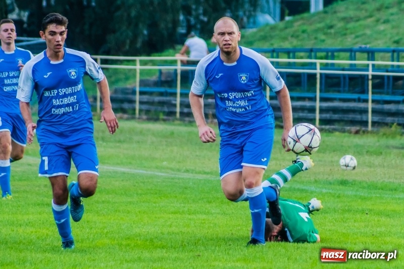 Zdjęcie w galerii na portalu naszraciborz.pl: Trzy szalone minuty Nędzy. Rafako ciągle bez punktów wiadomości z regionu
