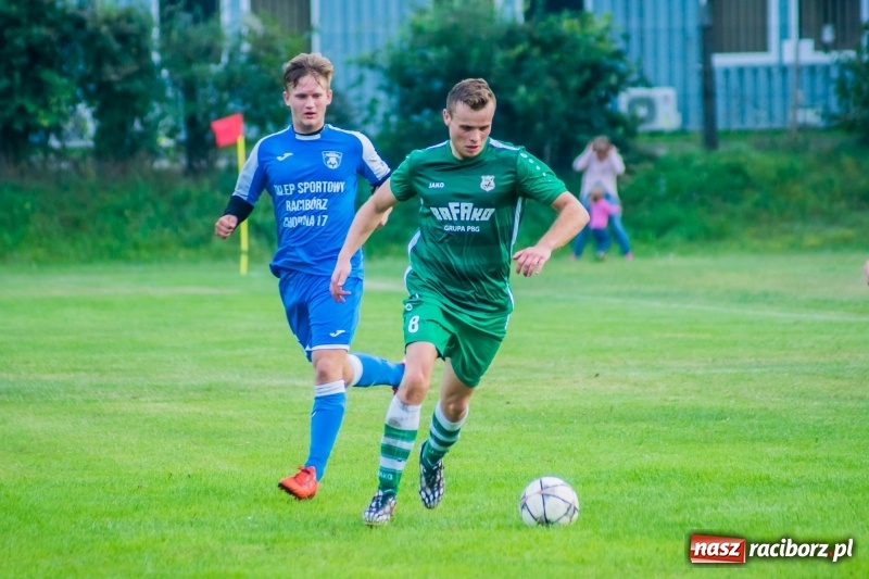 Zdjęcie w galerii na portalu naszraciborz.pl: Trzy szalone minuty Nędzy. Rafako ciągle bez punktów wiadomości z regionu