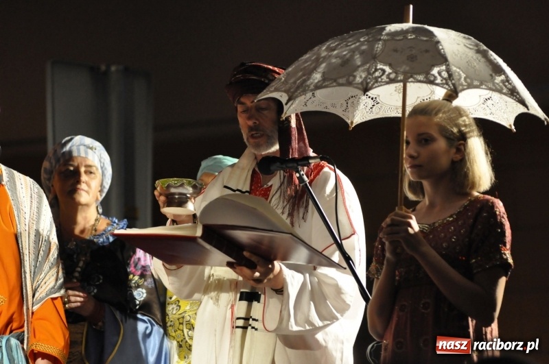 Zdjęcie w galerii na portalu naszraciborz.pl: FRU Racibórz 2018. Premiera Wesela Żydowskiego FOTO i WIDEO wiadomości z regionu