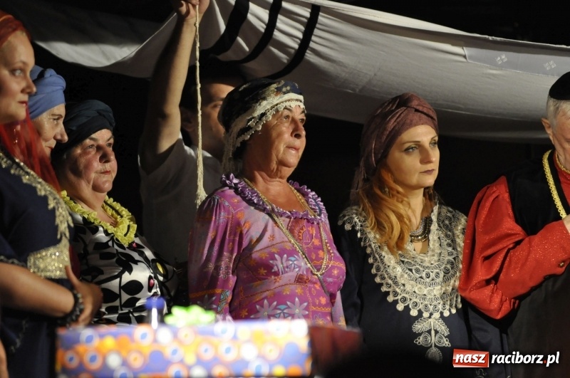 Zdjęcie w galerii na portalu naszraciborz.pl: FRU Racibórz 2018. Premiera Wesela Żydowskiego FOTO i WIDEO wiadomości z regionu