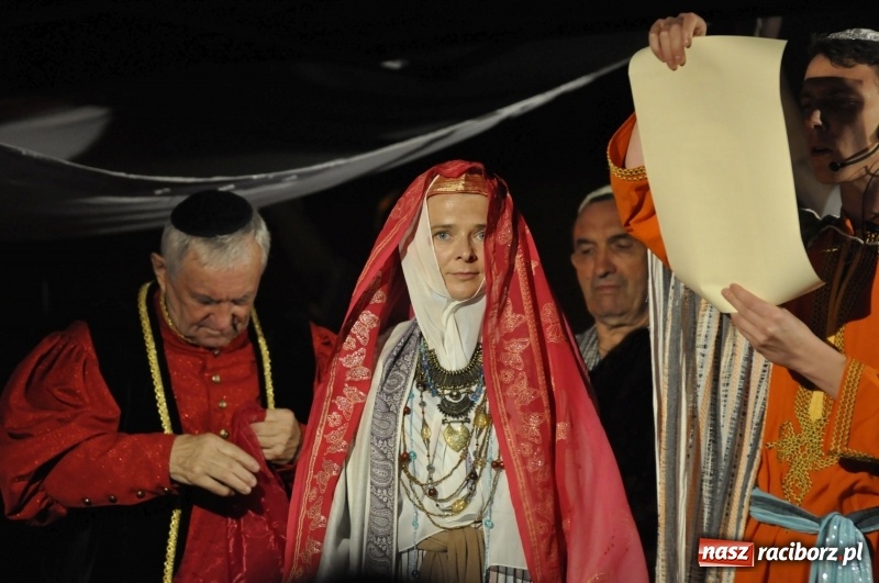 Zdjęcie w galerii na portalu naszraciborz.pl: FRU Racibórz 2018. Premiera Wesela Żydowskiego FOTO i WIDEO wiadomości z regionu
