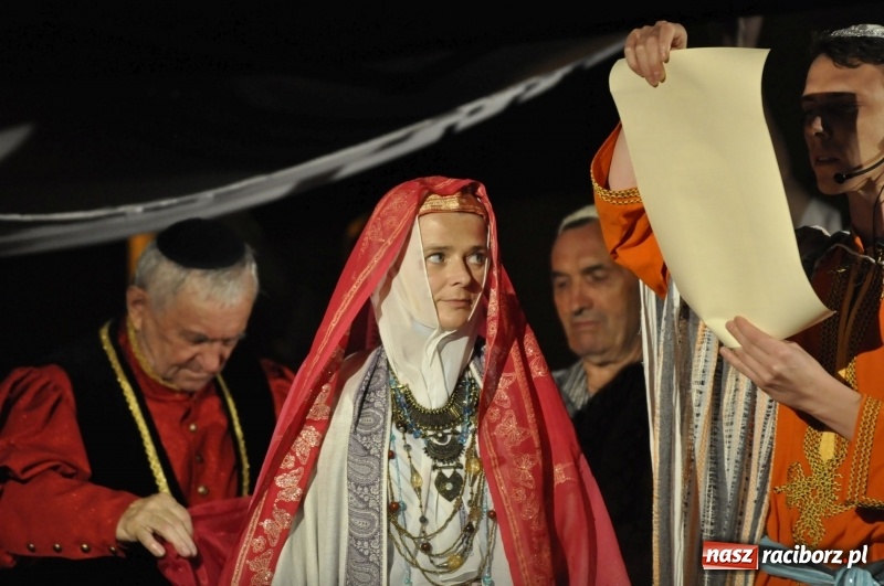 Zdjęcie w galerii na portalu naszraciborz.pl: FRU Racibórz 2018. Premiera Wesela Żydowskiego FOTO i WIDEO wiadomości z regionu