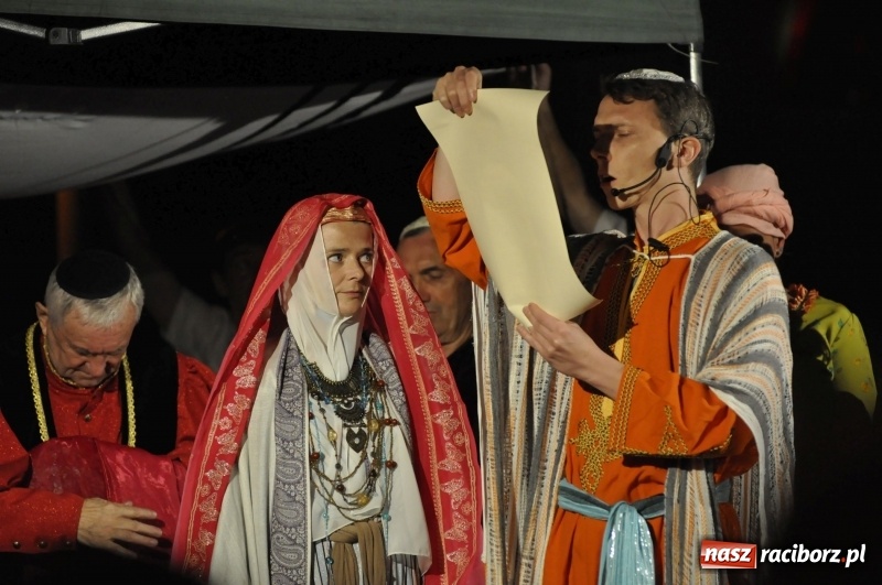 Zdjęcie w galerii na portalu naszraciborz.pl: FRU Racibórz 2018. Premiera Wesela Żydowskiego FOTO i WIDEO wiadomości z regionu