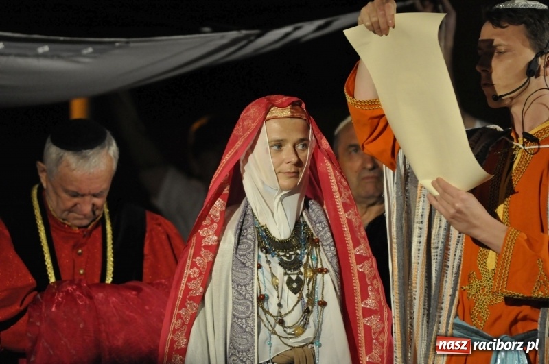 Zdjęcie w galerii na portalu naszraciborz.pl: FRU Racibórz 2018. Premiera Wesela Żydowskiego FOTO i WIDEO wiadomości z regionu
