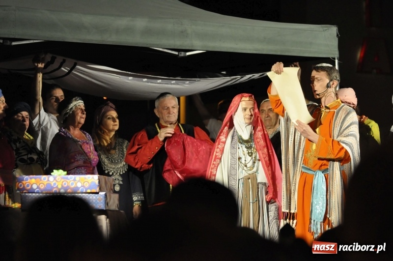 Zdjęcie w galerii na portalu naszraciborz.pl: FRU Racibórz 2018. Premiera Wesela Żydowskiego FOTO i WIDEO wiadomości z regionu