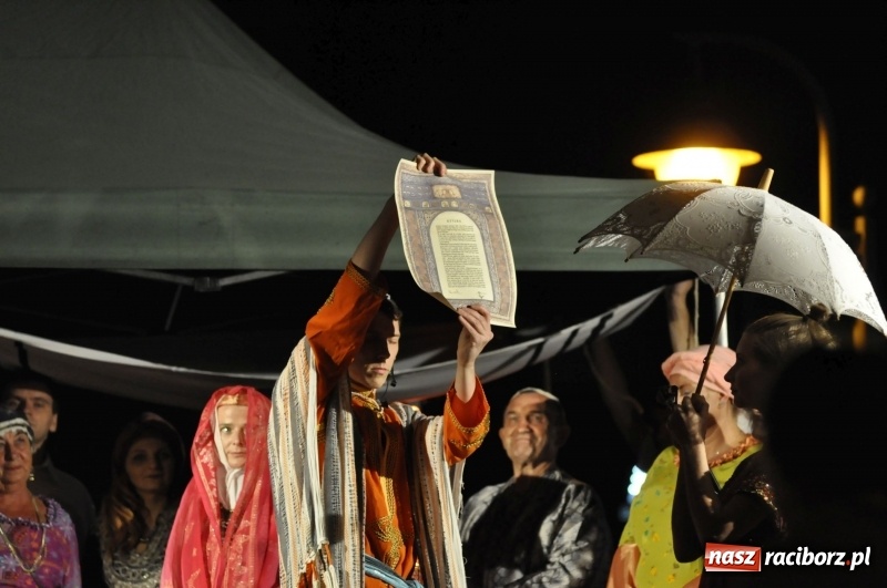 Zdjęcie w galerii na portalu naszraciborz.pl: FRU Racibórz 2018. Premiera Wesela Żydowskiego FOTO i WIDEO wiadomości z regionu