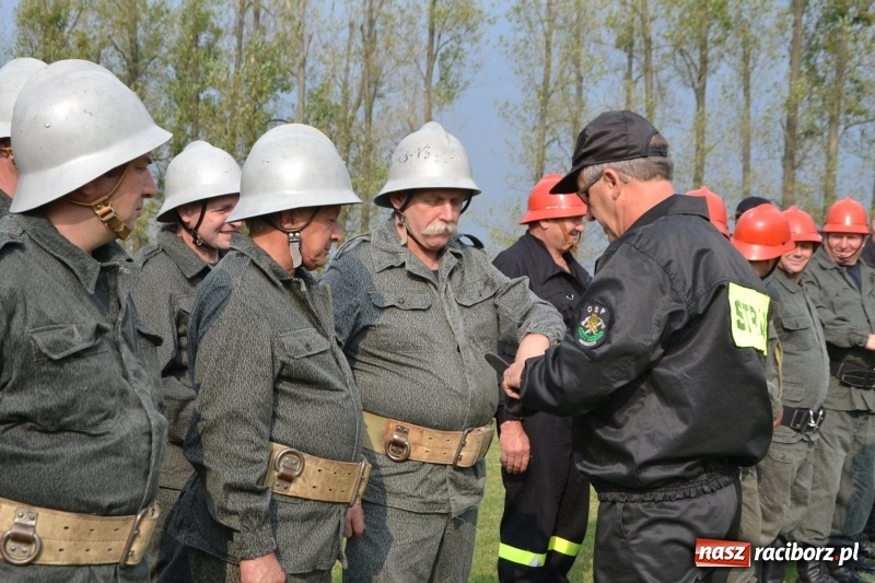 Zdjęcie w galerii na portalu naszraciborz.pl: Oldboje z Rudyszwałdu jak młodzieniaszki. Zdobyli Puchar Prezesa OSP Owsiszcze ze świetnym czasem wiadomości z regionu
