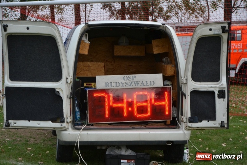 Zdjęcie w galerii na portalu naszraciborz.pl: Oldboje z Rudyszwałdu jak młodzieniaszki. Zdobyli Puchar Prezesa OSP Owsiszcze ze świetnym czasem wiadomości z regionu