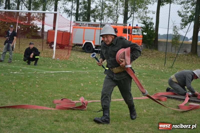 Zdjęcie w galerii na portalu naszraciborz.pl: Oldboje z Rudyszwałdu jak młodzieniaszki. Zdobyli Puchar Prezesa OSP Owsiszcze ze świetnym czasem wiadomości z regionu