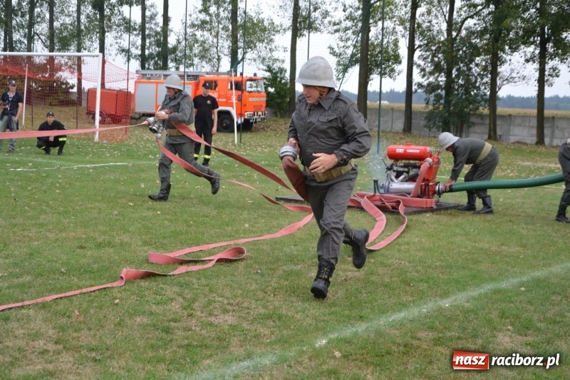 Zdjęcie w galerii na portalu naszraciborz.pl: Oldboje z Rudyszwałdu jak młodzieniaszki. Zdobyli Puchar Prezesa OSP Owsiszcze ze świetnym czasem wiadomości z regionu
