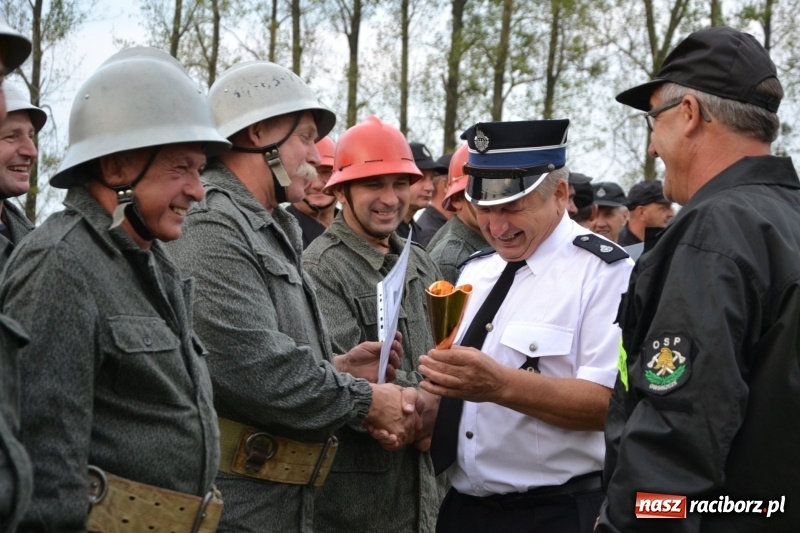 Zdjęcie w galerii na portalu naszraciborz.pl: Oldboje z Rudyszwałdu jak młodzieniaszki. Zdobyli Puchar Prezesa OSP Owsiszcze ze świetnym czasem wiadomości z regionu