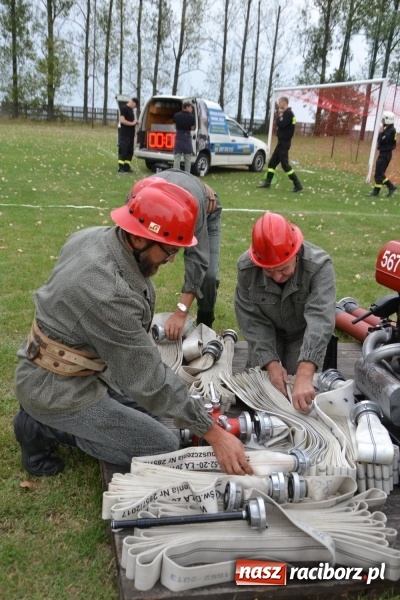 Zdjęcie w galerii na portalu naszraciborz.pl: Oldboje z Rudyszwałdu jak młodzieniaszki. Zdobyli Puchar Prezesa OSP Owsiszcze ze świetnym czasem wiadomości z regionu