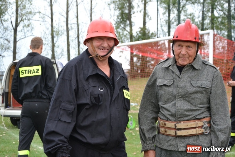 Zdjęcie w galerii na portalu naszraciborz.pl: Oldboje z Rudyszwałdu jak młodzieniaszki. Zdobyli Puchar Prezesa OSP Owsiszcze ze świetnym czasem wiadomości z regionu